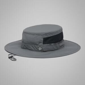New with tags omni shade hat